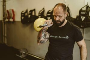 8 Gründe, warum du mit Kettlebells trainieren solltest